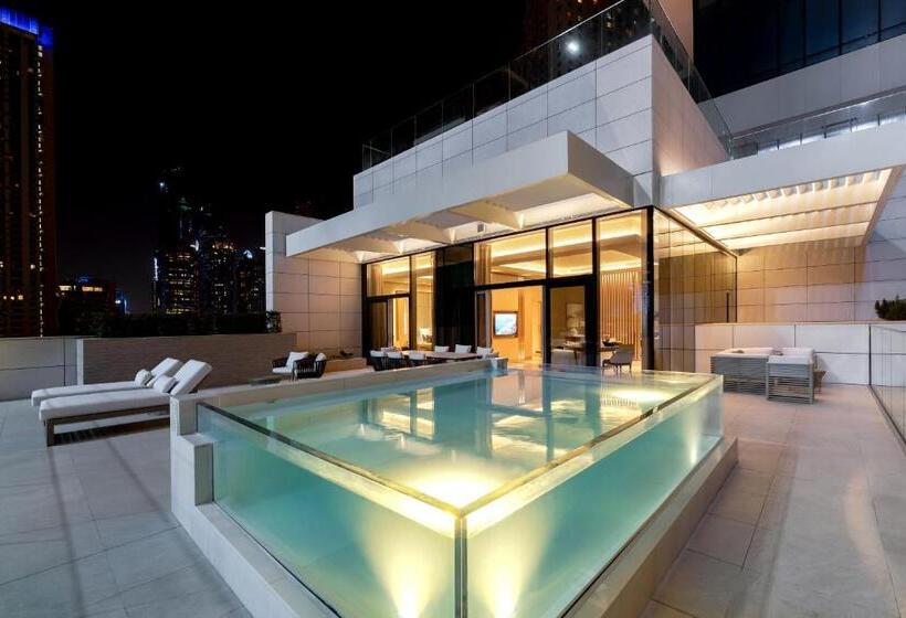 سوییت با استخر, Five Luxe