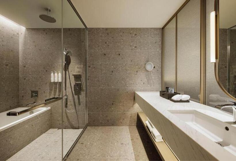 클럽 스위트, Nagasaki Marriott