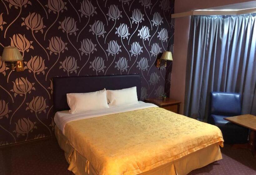 اتاق لوکس با تخت بزرگ, King Park Hotel Tawau