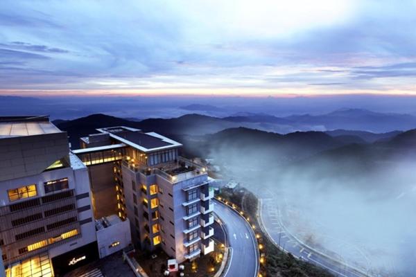 1 Bedroom Penthouse Apartment, Lovely 3 Bedrooms With Karaoke Genting Penthouse