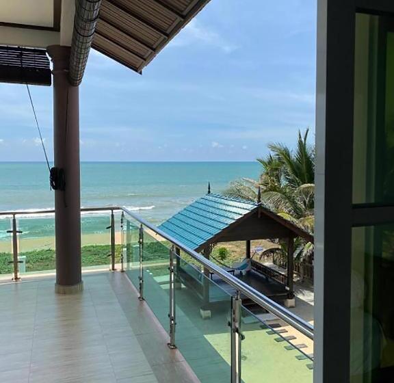 غرفة قياسية مطلّة علي البحر, Coliving Che Beach House By Vale Pine