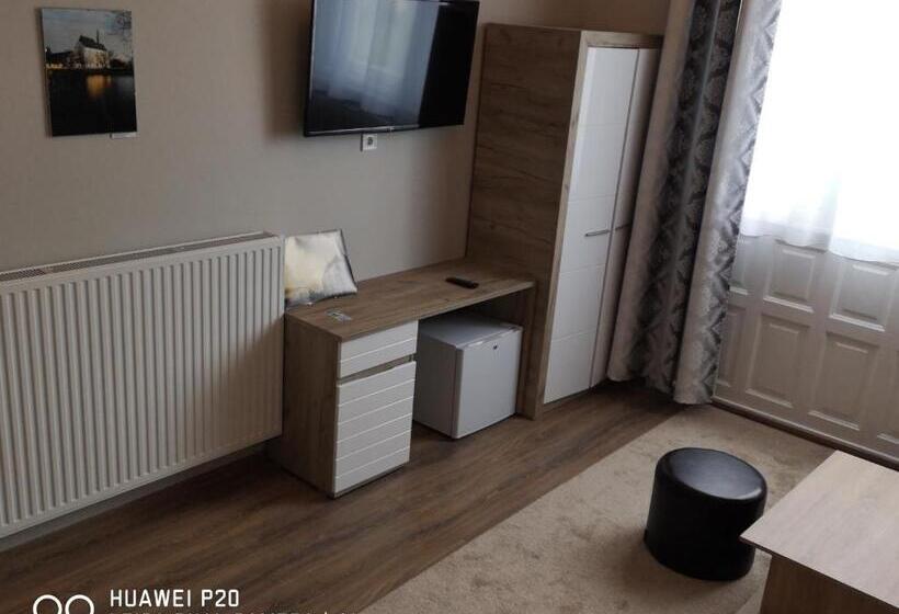 Номер Superior, Kakukk Panzió