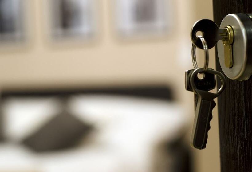 اتاق لوکس, Budapest Ville Bed & Breakfast