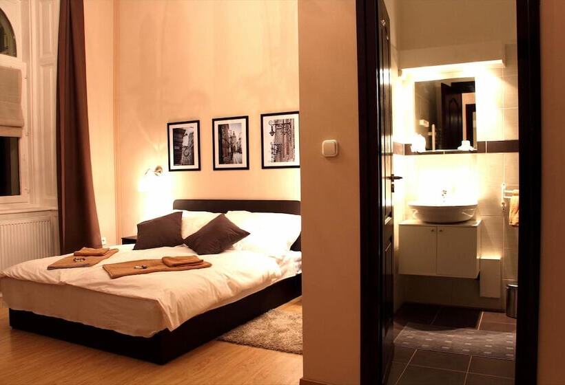اتاق لوکس, Budapest Ville Bed & Breakfast