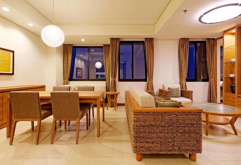 جناح بريميوم, Axia South Cikarang Service Apartment