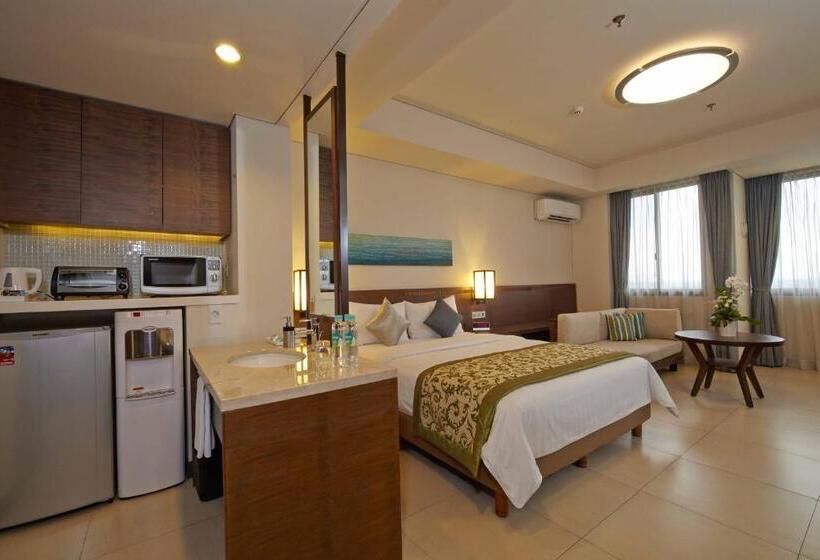 Номер Superior, Axia South Cikarang Service Apartment