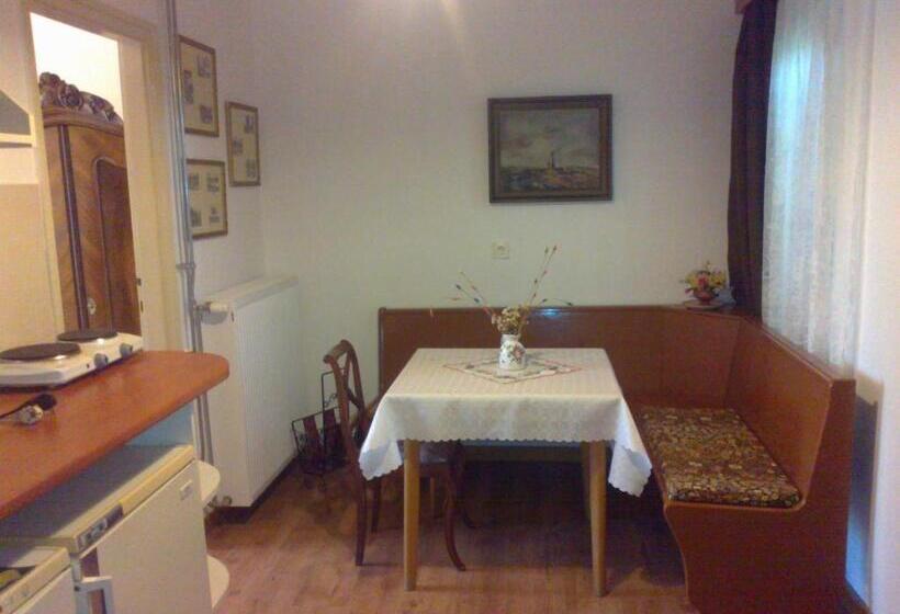 Apartamento 1 Dormitório, Puszta