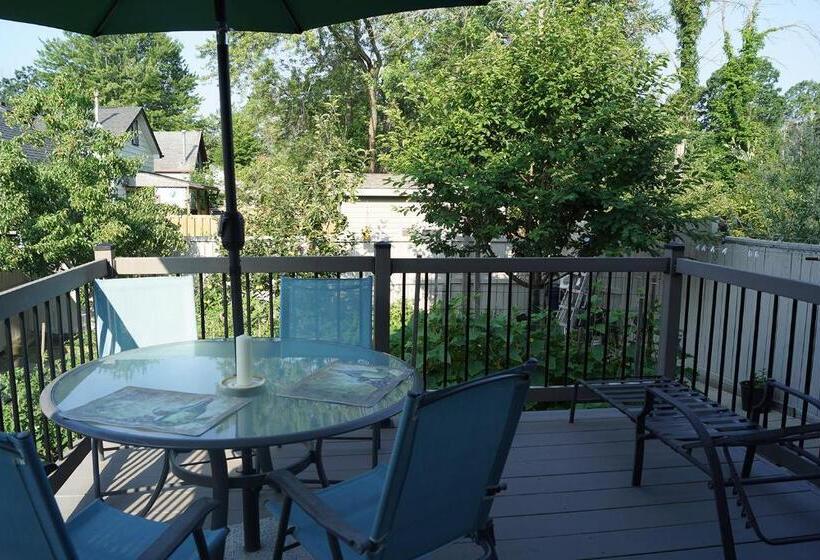 Номер Стандарт, Pelican Guest House. Village Style Living. Spend Vacation Time In Eco Place!
