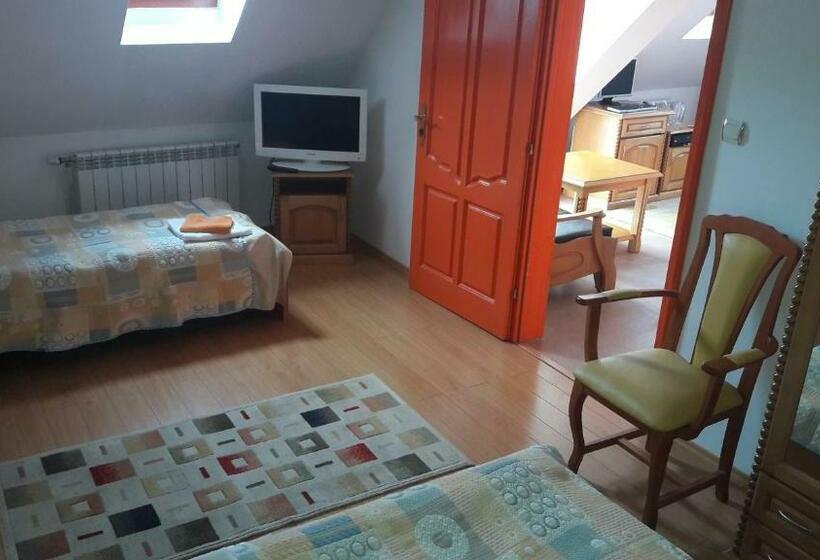 스위트, Family Hotel Rai