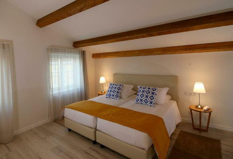 Quarto Superior, Riverside Alfama