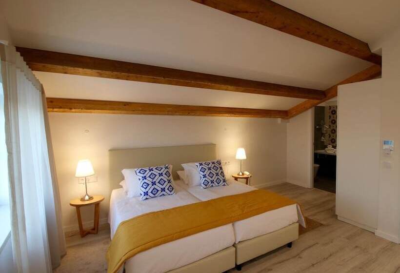 Quarto Superior, Riverside Alfama