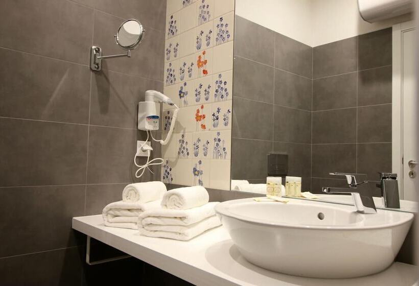 Quarto Superior, Riverside Alfama