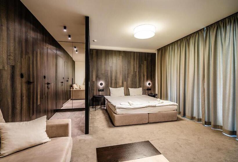 חדר דלוקס עם מרפסת, Perun Hotel Sandanski