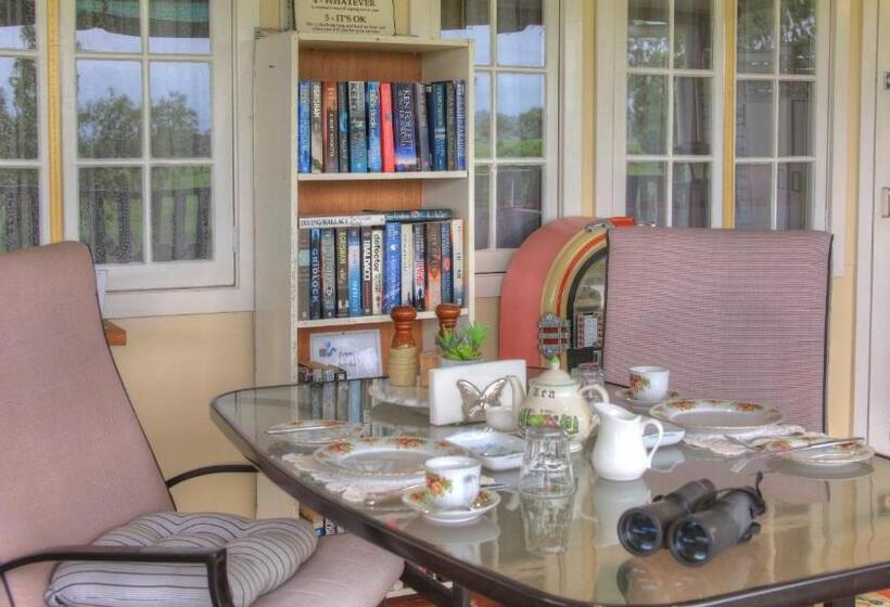 Люкс с Балконом, Andavine House   Bed & Breakfast