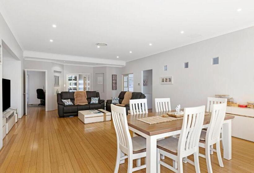 스탠다드 룸 킹사이즈 침대, Baudins Of Busselton Bed And Breakfast   Adults Only