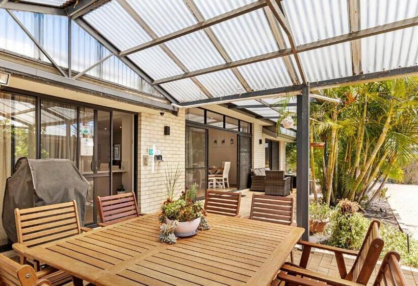 스탠다드 룸 킹사이즈 침대, Baudins Of Busselton Bed And Breakfast   Adults Only