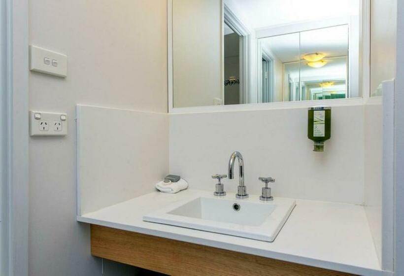디럭스 룸, Alpha Hotel Canberra