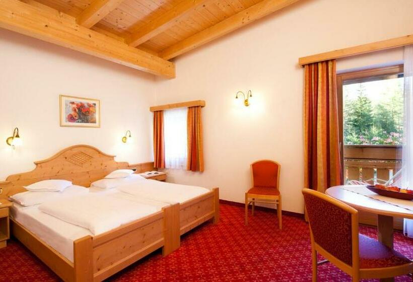 Номер Комфорт, Des Alpes