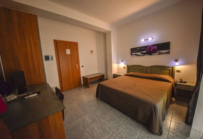 Номер Стандарт, La Villa