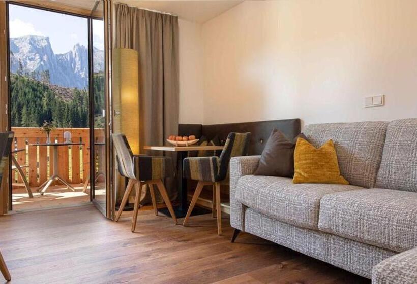 סוויטה עם ג'קוזי, Moseralm Dolomiti Spa Resort
