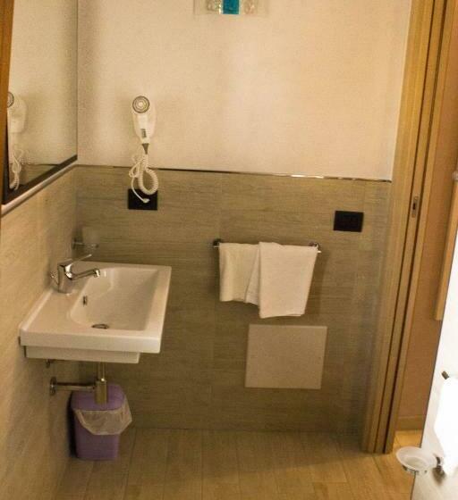 اتاق استاندارد با بالکن و چشم‌انداز دریا, Real B&b Primo Sole