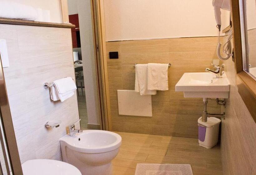 آپارتمان 1 خوابه با چشم‌انداز باغ, Real B&b Primo Sole