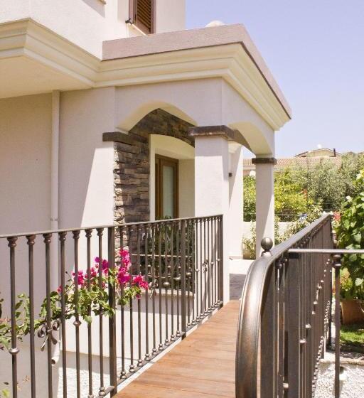 آپارتمان 1 خوابه با چشم‌انداز باغ, Real B&b Primo Sole