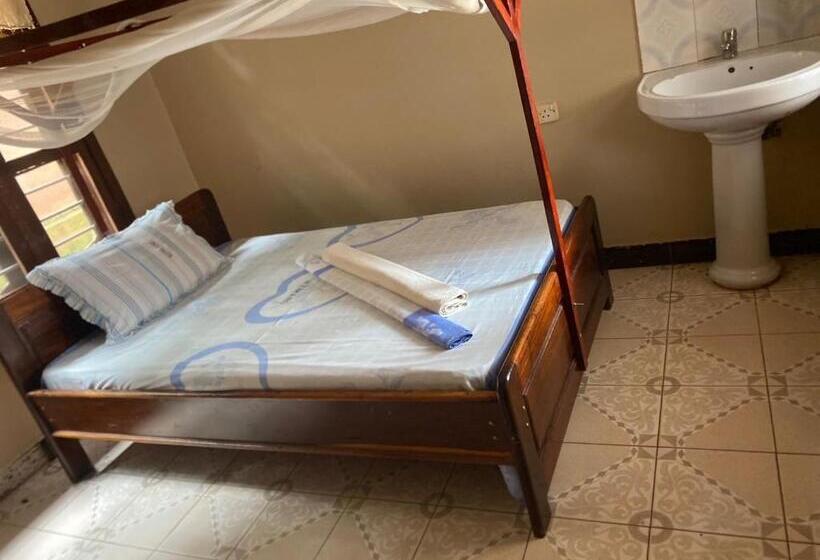 Номер Стандарт Индивидуальный, Nzimano Hostel
