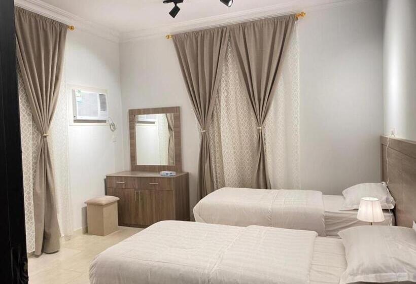 Apartamento 2 Dormitórios, نايتس للوحدات المفروشة