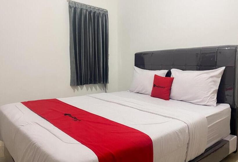 Quarto Estandar, Reddoorz @ Kubu Selem Palapa