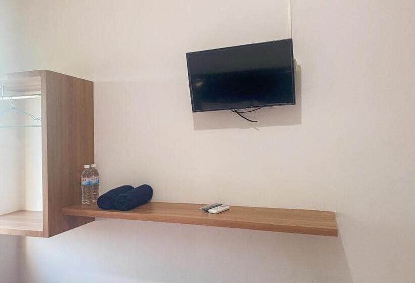 Quarto Estandar, Reddoorz @ Kubu Selem Palapa