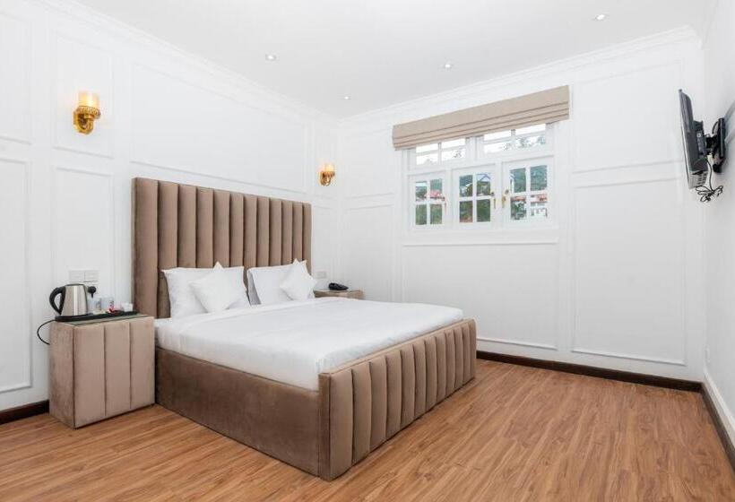 Quarto Deluxe, Ra Lanka