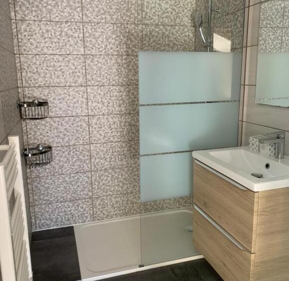 Номер Стандарт с Террасой, Studio Cocooning Au Calme Au Coeur De Montpellier