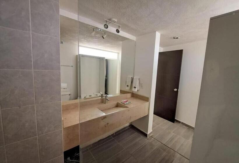 اتاق استاندارد سه نفره, Posada 63