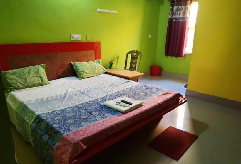 اتاق لوکس, Sun Plaza Near Konark Sun Temple  Couple Friendly Best Choice Of Travellers