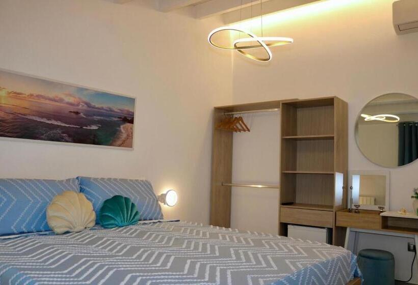 Номер Deluxe с Балконом, Allumaro House