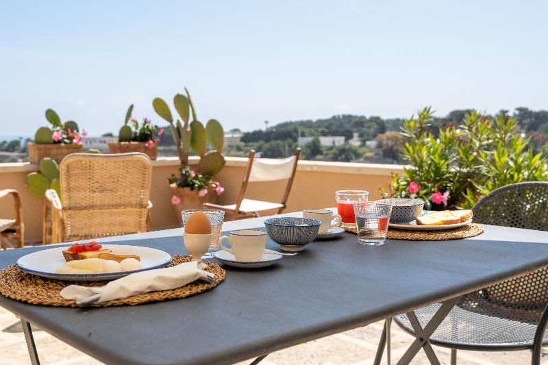 1 Bedroom Deluxe Apartment Sea View, Palazzo De Mori