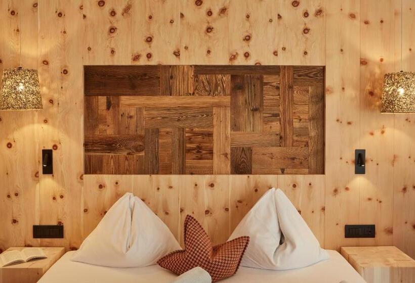 Номер Комфорт, Mountain Hotel Mezdì