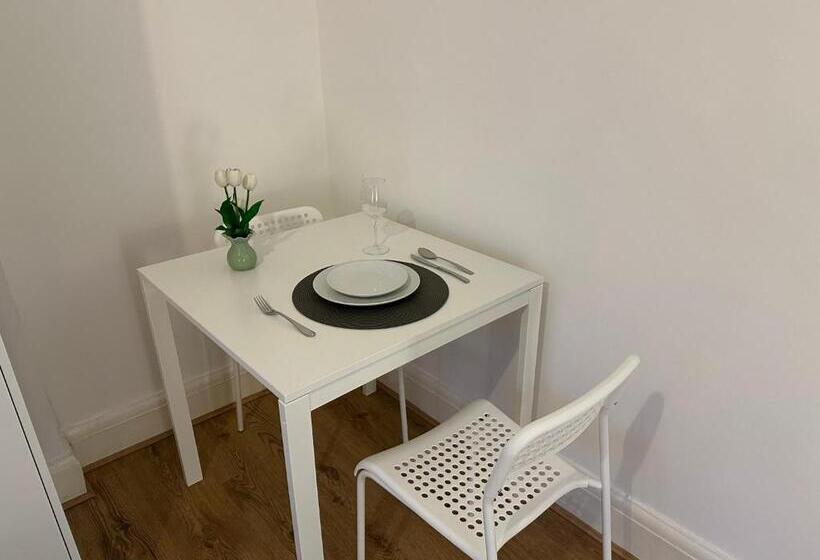 Номер Стандарт, Downhills Way   North London   Rooms