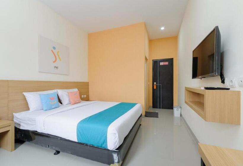 Номер Superior, Sans Hotel Cibanteng Dramaga Bogor