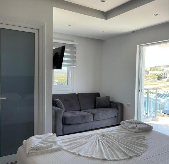 استودیوی استاندارد با چشم‌انداز دریا, Sea La Vie By Hotel Anna
