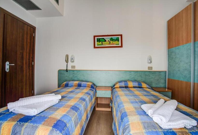 Quarto Estandar, Tiziana