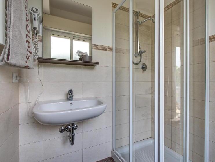 Quarto Estandar, Tiziana