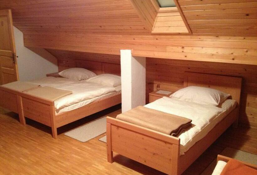 اتاق استاندارد چهار تخته, Tourist Farm Pr Dovar