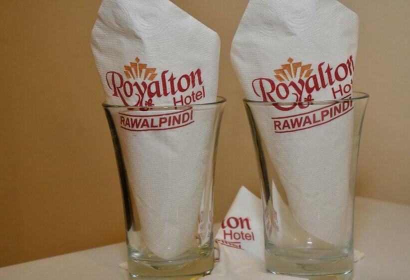 اتاق استاندارد, Royalton