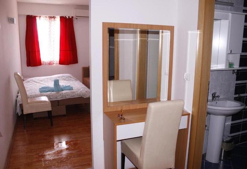 Апартаменты 1 Спальня, Villa Sparadise