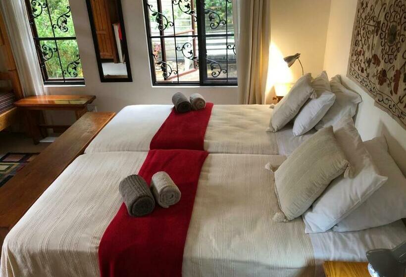 اتاق استاندارد چهار تخته, 10 Alexander B&b