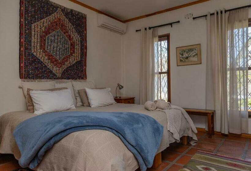 اتاق استاندارد, 10 Alexander B&b