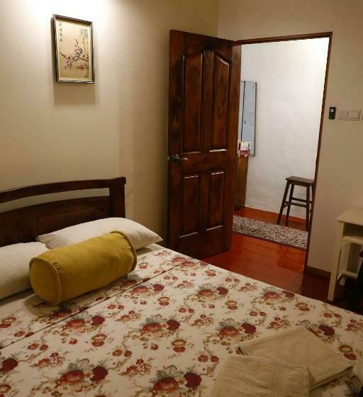 Quarto Estandar Banheiro Compartilhado, Sojourn Beds & Cafe   Hostel