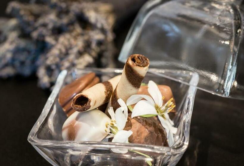 Люкс Deluxe Кровать Кинг, 14 On Klein Constantia